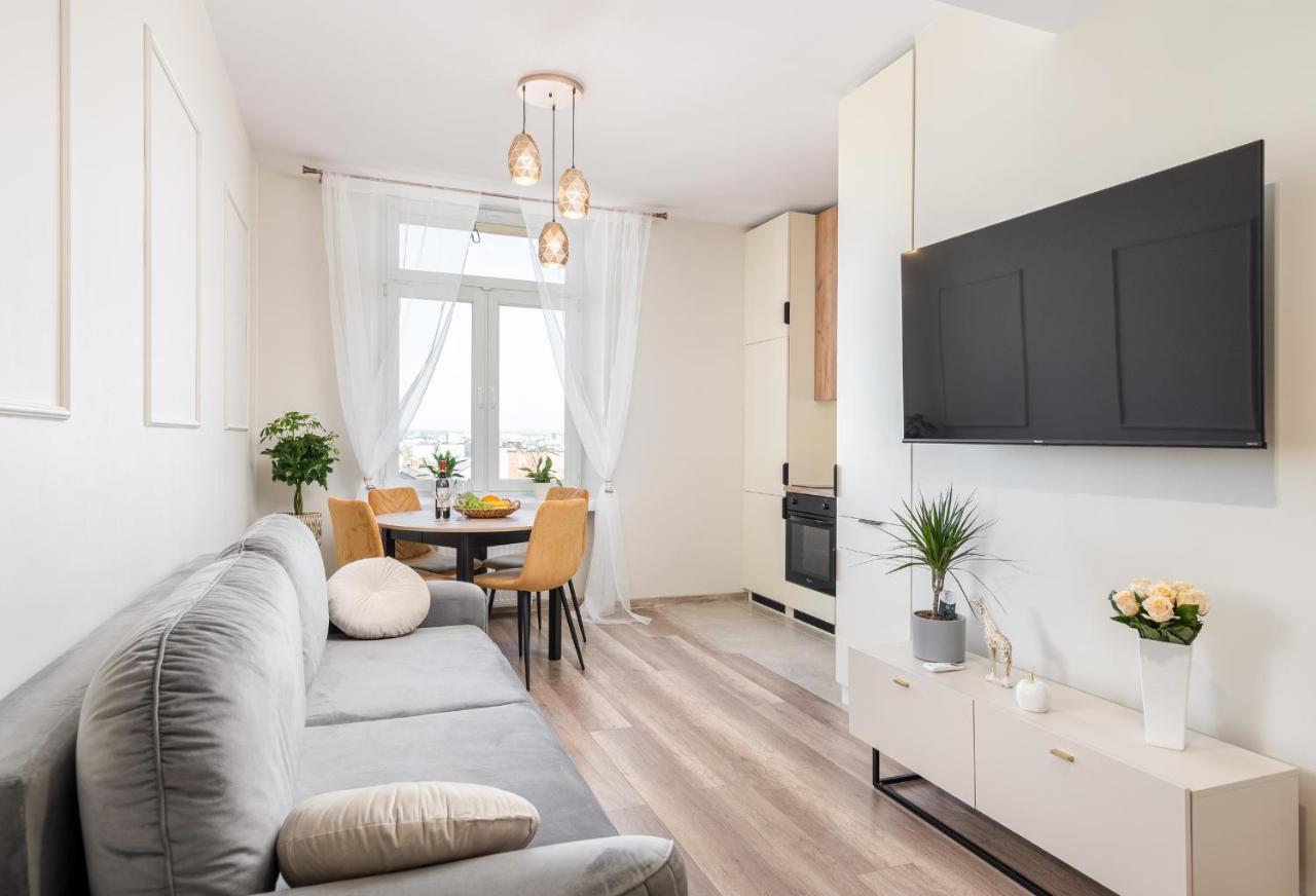 Basztowa By Vsi Apartment